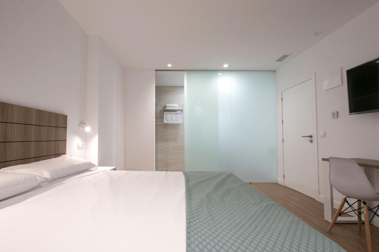 Hostal Beach Santa Pola Esterno foto