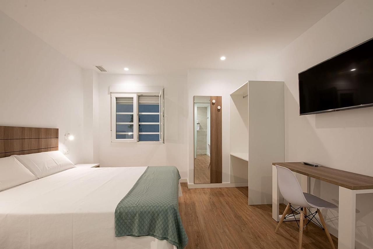 Hostal Beach Santa Pola Esterno foto